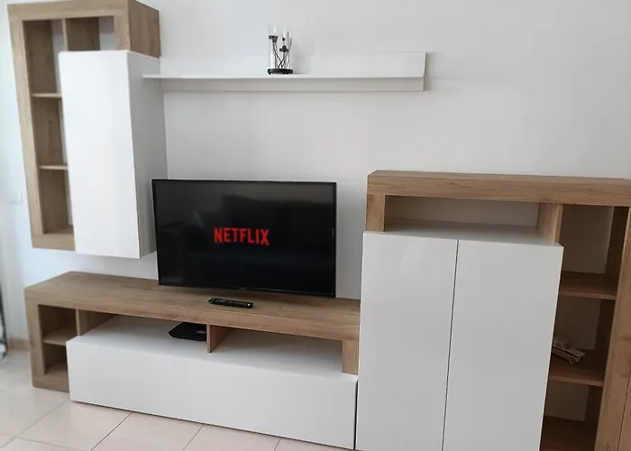 Piso Andrea يوريت دي مار