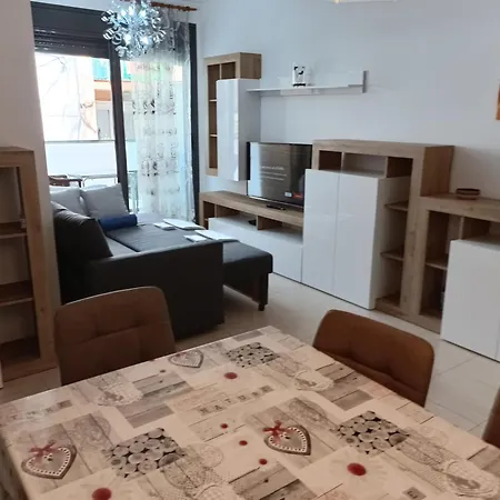 Piso Andrea דירה